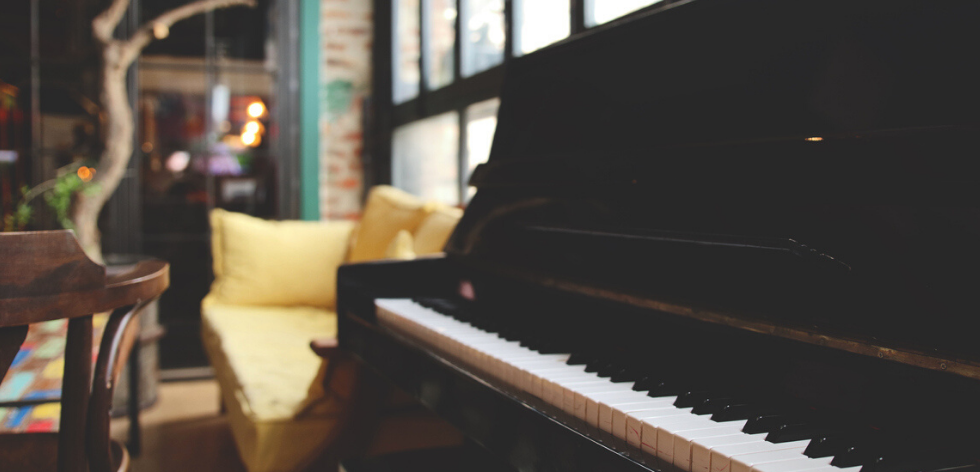 Piyano Jazz Fcd97e5a 0E90 4Dbb Aa60 7Ae5e0e2f90d