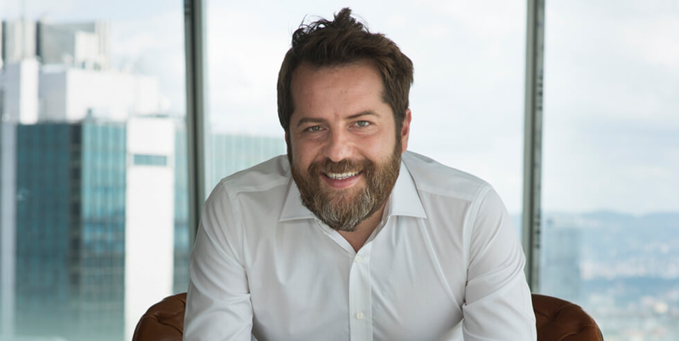 Erden Timur 5E1070aa B873 4Fae 9026 550E602dba56